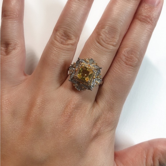 Gorgeous citrine like ring - Picture 4 of 7